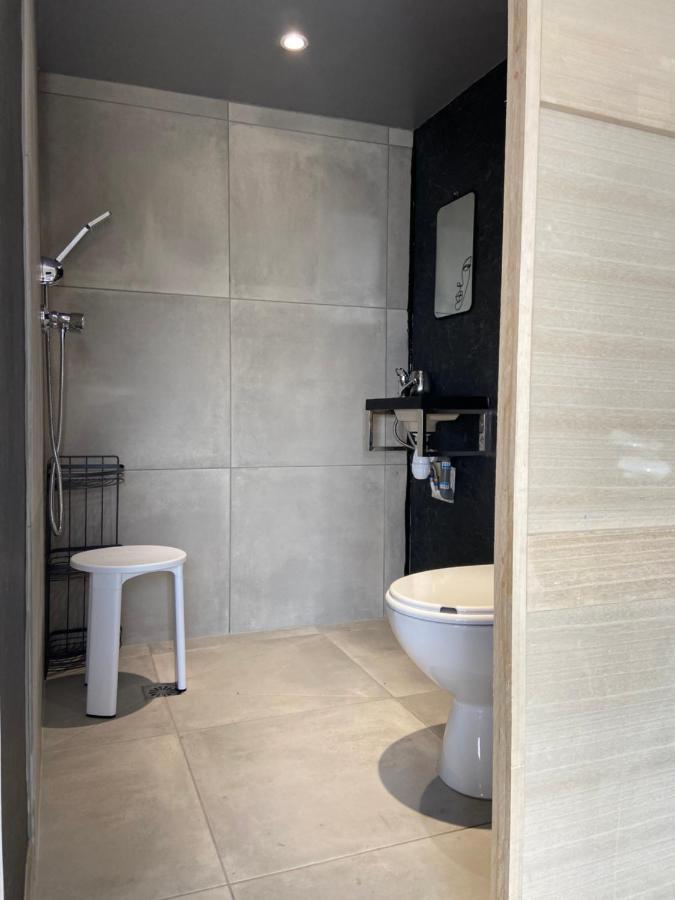 Petite Maison Avec Acces Piscine Et Jacuzzi Chauffee *